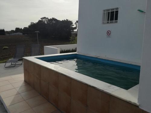 The swimming pool at or close to Quinta do Pinhal Novo