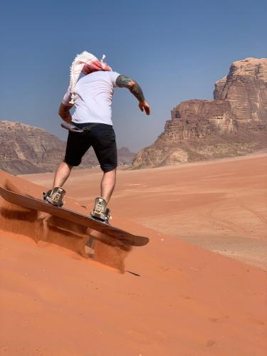 Ospiti di Bedouin Tours Camp