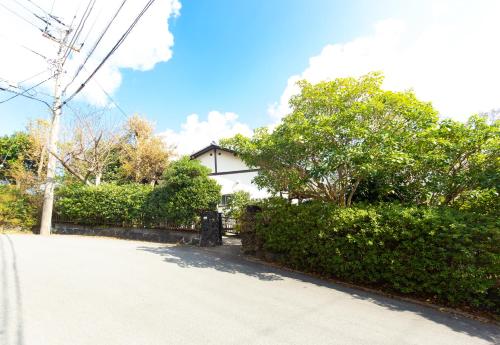 Taman di luar Cozy Villa with Hot springs and Nature