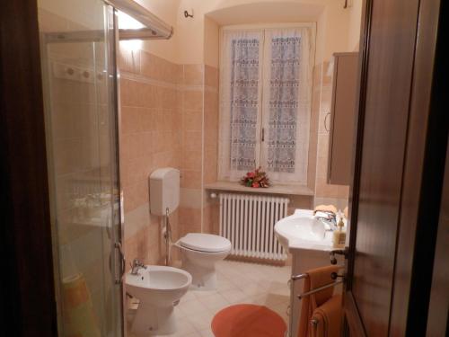 Koupelna v ubytování B&B Cantine Pietronero