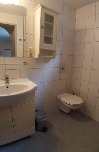 Koupelna v ubytování Appartements Königshofer