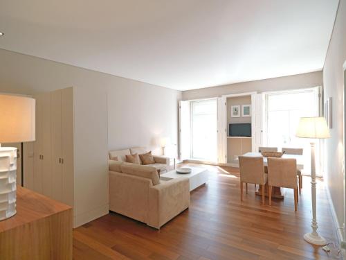 FLH Porto Bright Flat