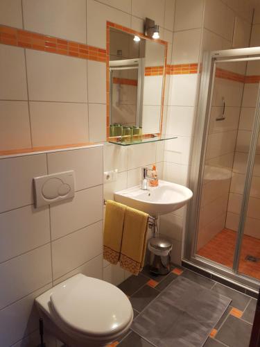 Kúpeľňa v ubytovaní Haus Lorenz