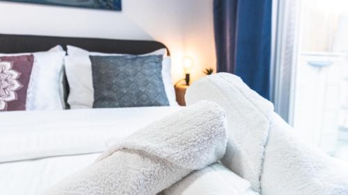 Postel nebo postele na pokoji v ubytování Lux apartment downtown