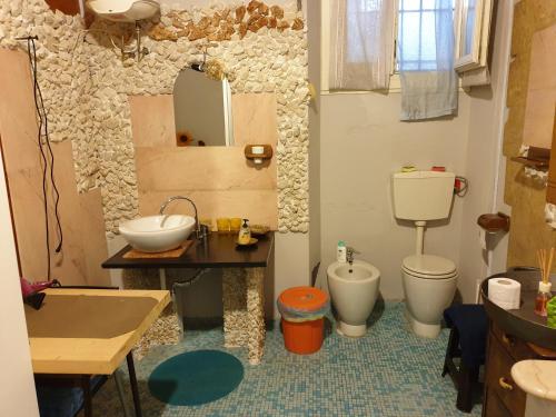 Koupelna v ubytování La Casa di Daniele