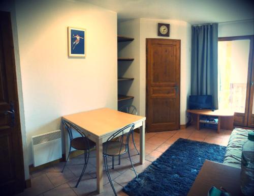 Photo de la galerie de l'établissement Superbe T2, deux minutes à pied des pistes, à Orcières