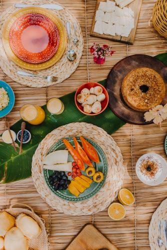 Mad på pensionatet eller i nærheden