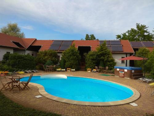 The swimming pool at or close to Nádas Panzió