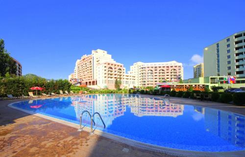 Gallery image of Menada Sunny Beach Plaza Apartments in Sunny Beach