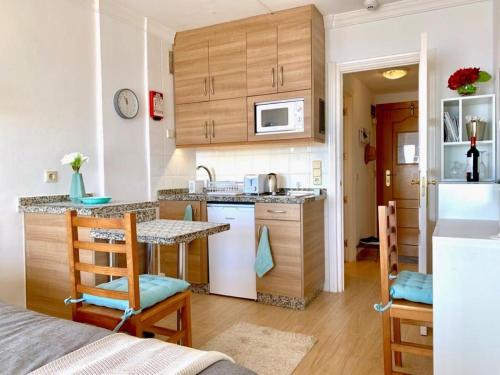 300 - Stella Maris Studio - Idyllic Beach View Apartment ...