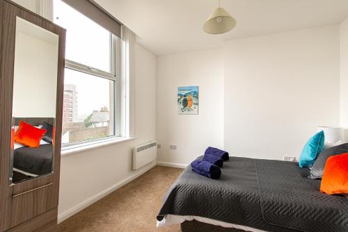 Afbeelding uit fotogalerij van Riverside Luxury Apartment in Rochester