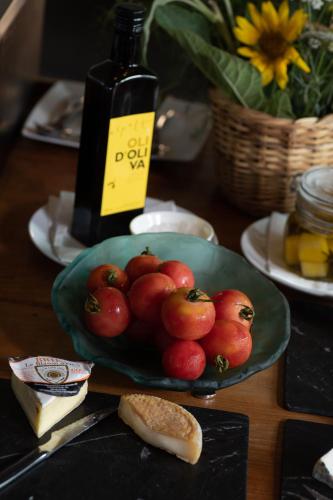 Jídlo v hotelu nebo okolí