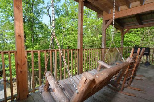 #3690 Bear Creek Lodge – Photos 5