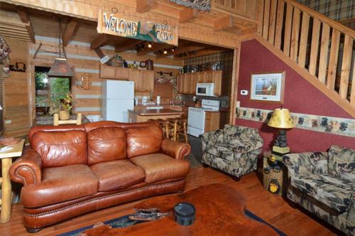 Χώρος καθιστικού στο #3690 Bear Creek Lodge