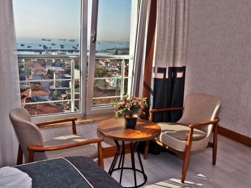 Et opholdsområde på Grand Emir Hotel Old City