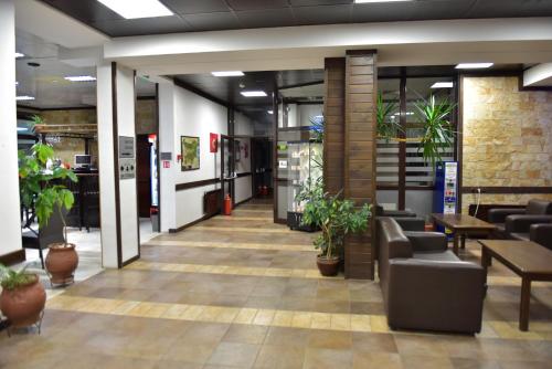 The lobby or reception area at Royal Bansko - Half Board Plus & All Inclusive - Hot Pool & Jacuzzis