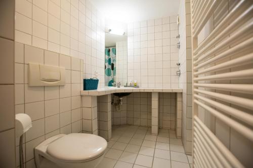 A bathroom at Apartment Ilaria