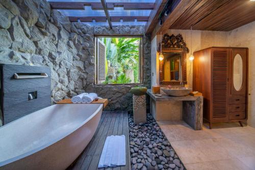 Koupelna v ubytování Menzel Ubud
