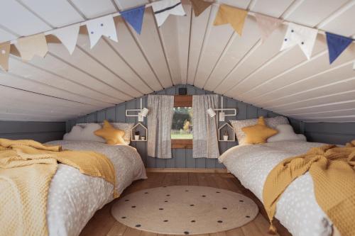 Ein Bett oder Betten in einem Zimmer der Unterkunft Chalet Franz