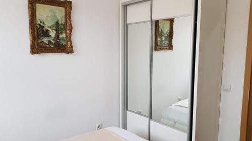 Ένα μπάνιο στο Casa frumoasă