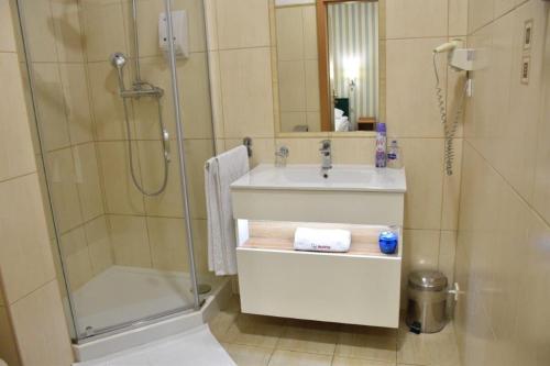 Kupaonica u objektu Pokoje Gościnne DACPOL
