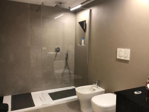 Ένα μπάνιο στο LA CASA DI ANSELMO