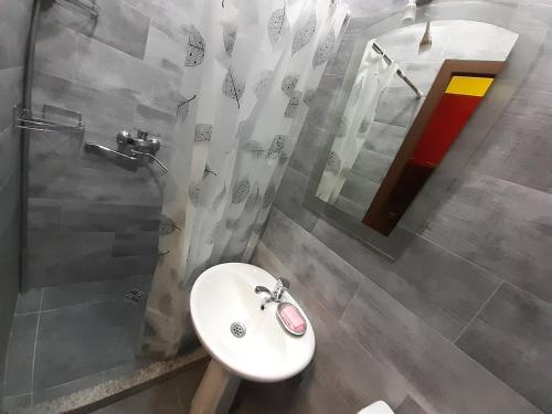 Ένα μπάνιο στο Oasis