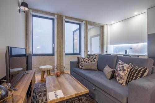 Tailor's Apartment - bydixos