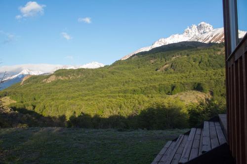 a room with a view of a mountain at Casa Cerro Castillo in Villa Cerro Castillo