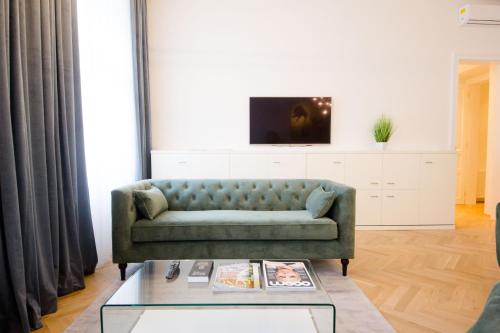 Gallery image of Studio Apartments Opera - Mai's Apartments in Vienna