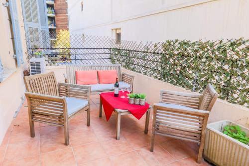 CARRE D'OR TERRACE AP4015 NICE by Riviera Holiday Homes
