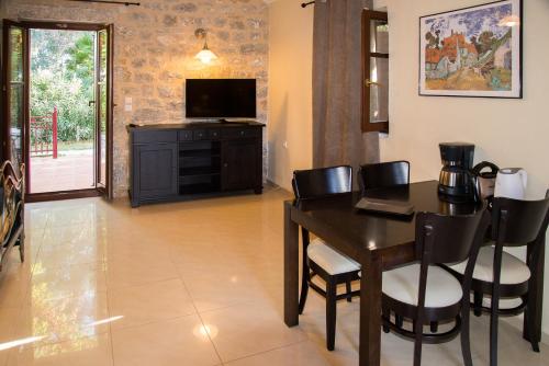 Gallery image of Ktima Petalea in Gythio