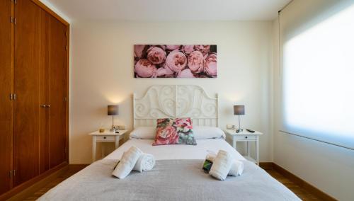 Holidays & Home Malaga Centro MariaZambrano- Parking Gratis