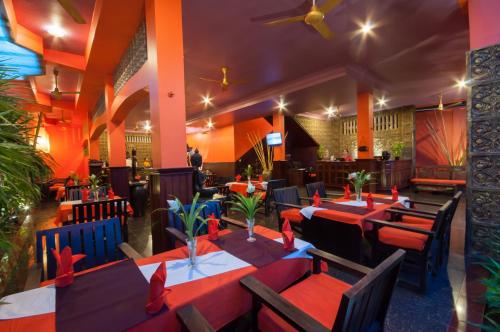 Restoran atau tempat lain untuk makan di Golden Butterfly Villa