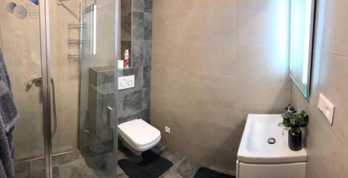 Koupelna v ubytování Tále Apartmán 9, Lúčnica, Chopok juh