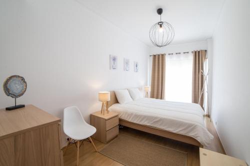 FLH Gulbenkian Flat with Balcony