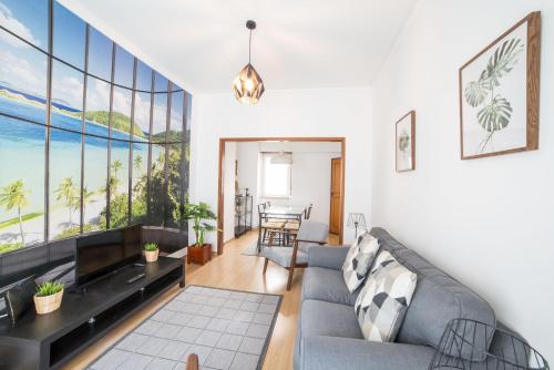 FLH Gulbenkian Flat with Balcony