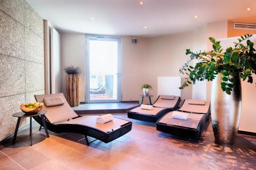 Część wypoczynkowa w obiekcie ACHAT Hotel Bremen City