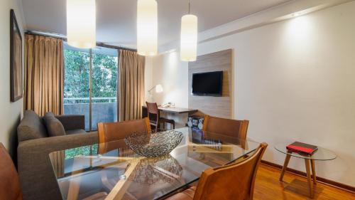Gallery image of Suite Comfort Apartments by Time Hotel & Apartments in Santiago