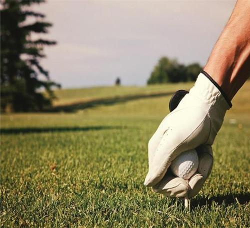 a persons foot in a baseball glove holding a ball at Splendid Mountain View Condo with Pool & BBQ- Ski, MTB, Cycling, Golf, Telework! in Bromont