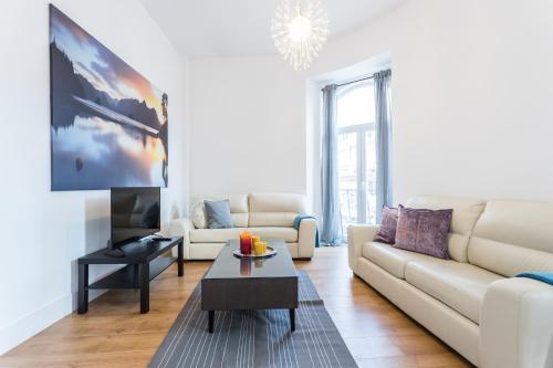 FLH Graça Spacious Flat