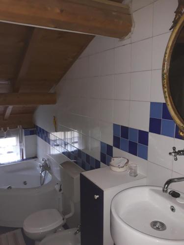 Ένα μπάνιο στο Agriturismo Olivazzi