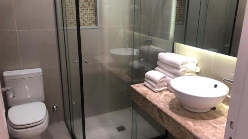 Phòng tắm tại Los Alpes Villa Morra