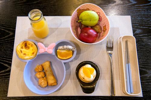 Opcje śniadaniowe w obiekcie Yurun Hanyuelou Villa Resort