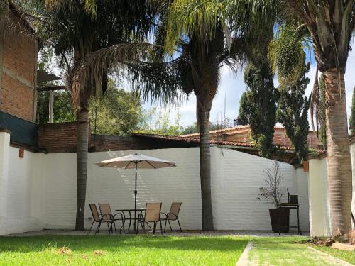 Afbeelding uit fotogalerij van CHIFLON VILLAS in La Manzanilla de la Paz