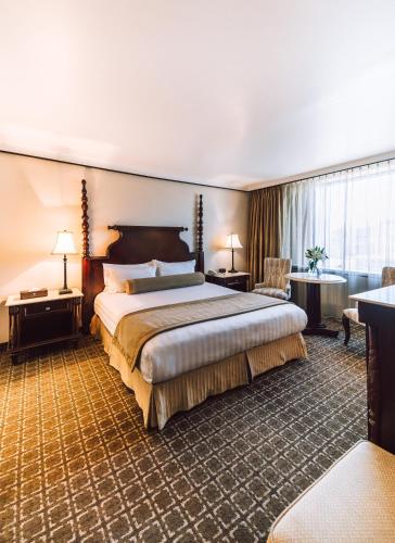 Katil atau katil-katil dalam bilik di Chinggis Khaan Hotel