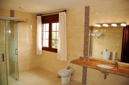 Koupelna v ubytování Hotel El Cortijo de Daimiel