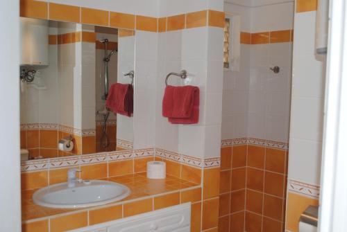 Un baño de Les Balcons d'Oyster Pond