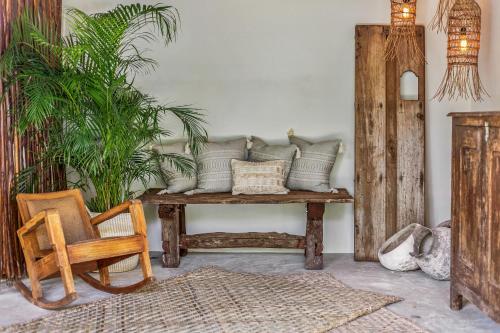 Ruang duduk di Zenses Wellness and Yoga Resort - Adults Only