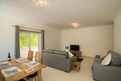 Central Modern 2 Bed Apartment Armacao De Pera